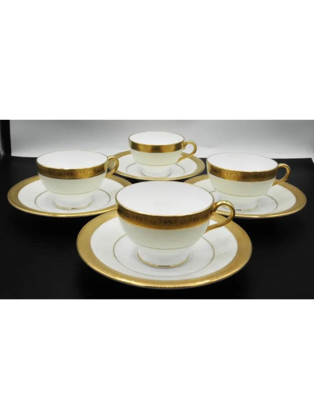 Buckingham K-159 by Minton Footed Cup & Saucer Set of 4 Excellent Condition